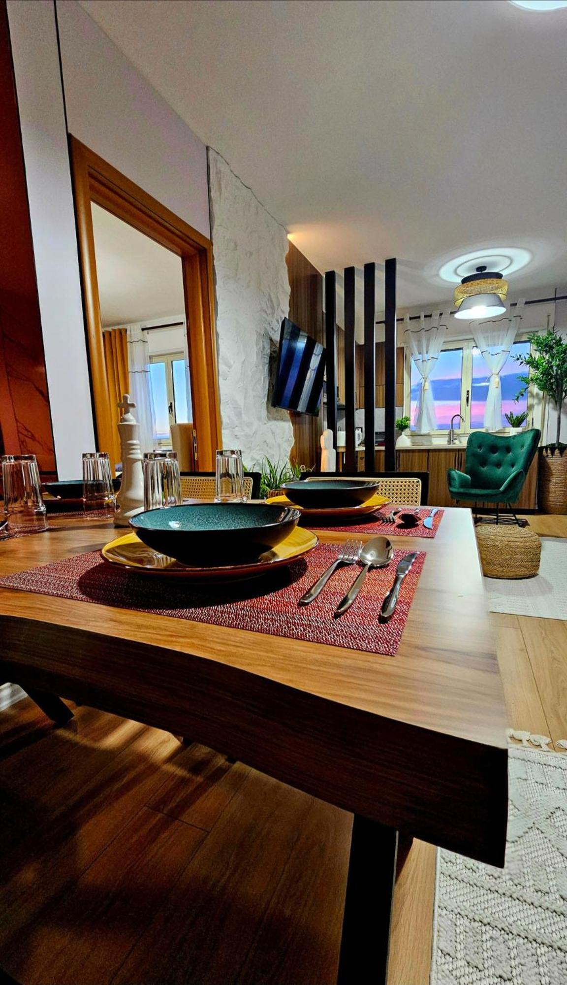 Premium Azure Center * Durrës